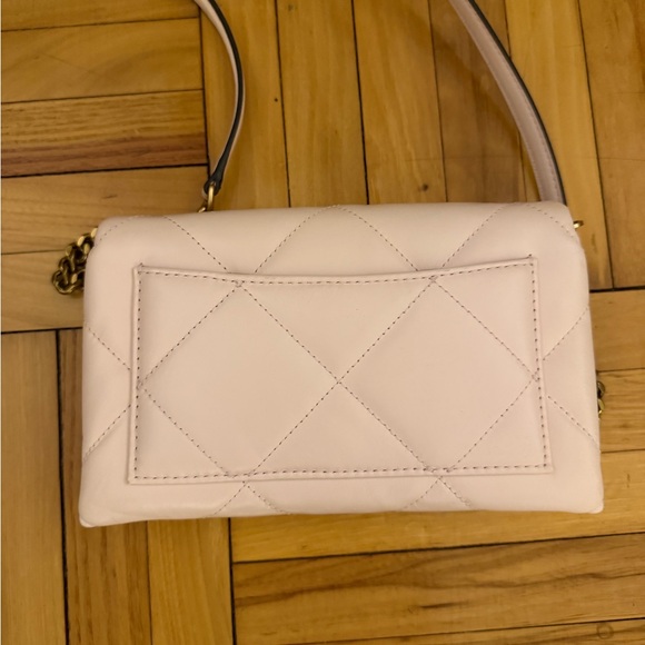 Tory Burch Baby Pink Quilted Crossbody Bag - Picture 2 of 7